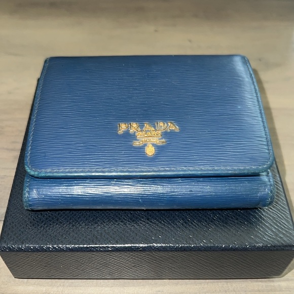 PRADA Blue Vittello Move Leather Trifold Wallet - Picture 4 of 16